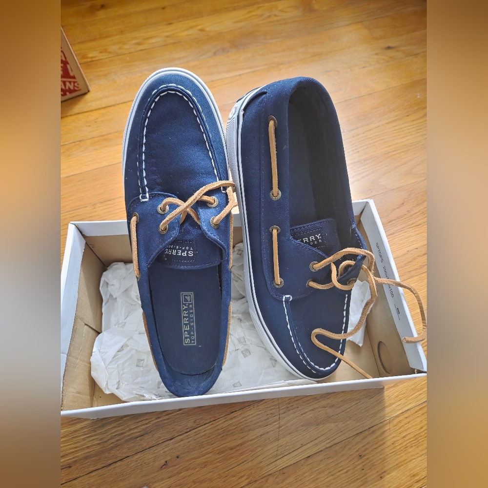 Sperry Women's Top Sider Shoes with Brown Laces